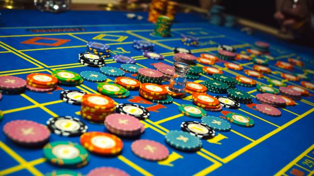 Von Chips zu Neonlichtern: Die Welt der Casino-Sammlerstücke erkunden
