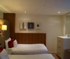 The Sportsman Casino: Zweibettzimmer mit Zugang zu einem Gästezimmer