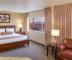 Four Queens Hotel & Casino Las Vegas: Regal-Suite