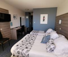Casino de Valras-Plage: Dreifach-Komfort mit Fischteich