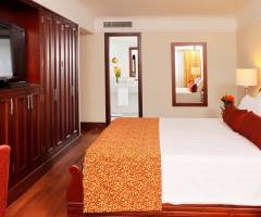 Crown Casinos San Rafael: Junior-Suite