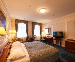 Carat Casino Belarus: Königsgröße Deluxe
