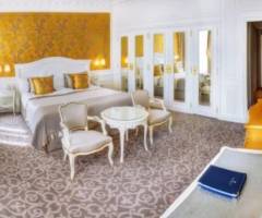 Casino Cafe de Paris Monte-Carlo: Deluxe Zimmer