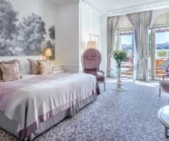 Casino Cafe de Paris Monte-Carlo: Junior Suite mit Meerblick und Jacuzzi