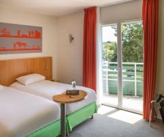 Casino Bourbon Lancy: Standardzimmer mit zwei Einzelbetten