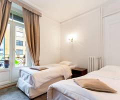 Casino Barriere de Montreux: Vierbettzimmer