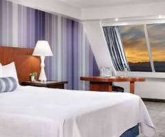 Luxor Casino Las Vegas: Pyramide Premium King Zimmer