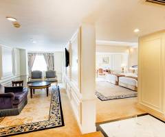 Pharaoh's Casino Macau: Junior-Suite