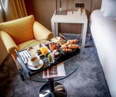 Casino Barriere Bordeaux: Superior Zimmer Königsbett