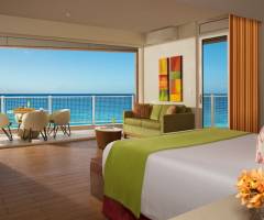 Princess Casino at Sunscape Resort & Spa: Sun Club Flitterwochen Junior Suite