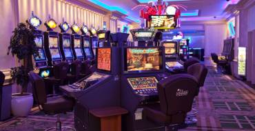 Casino at JW Marriott Bucharest Grand Hotel: Steckplätze