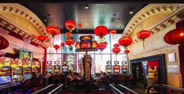 Casino Barriere Enghien-les-Bains: Das Innere einer Spielhölle