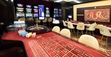 Casino XO Club Minsk: Separater Raum mit Spielen
