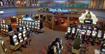 Desert Jewel Casino: Bereich Glücksspiel