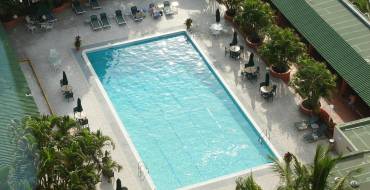 Maya Hotel & Casino Real Honduras: Casino und Hotelbereich