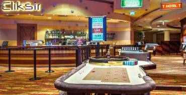 Mond Casino & Hotel: Tische