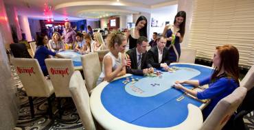 Olympic Casino Carlton: Brettspiele