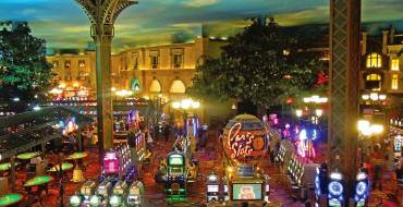 Paris Resort Casino: Das Kasino und der gemalte Himmel