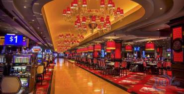 Plaza Hotel & Casino: Platz innen