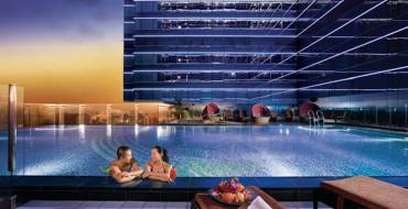 StarWorld Casino & Hotel: Schwimmbad