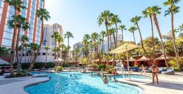 Treasure Island Hotel and Casino Las Vegas: Pool-Bereich