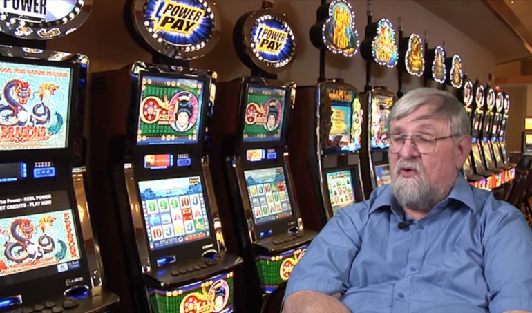 Der Autor der Bücher über Casinos John Grochowski (John Grochowski)